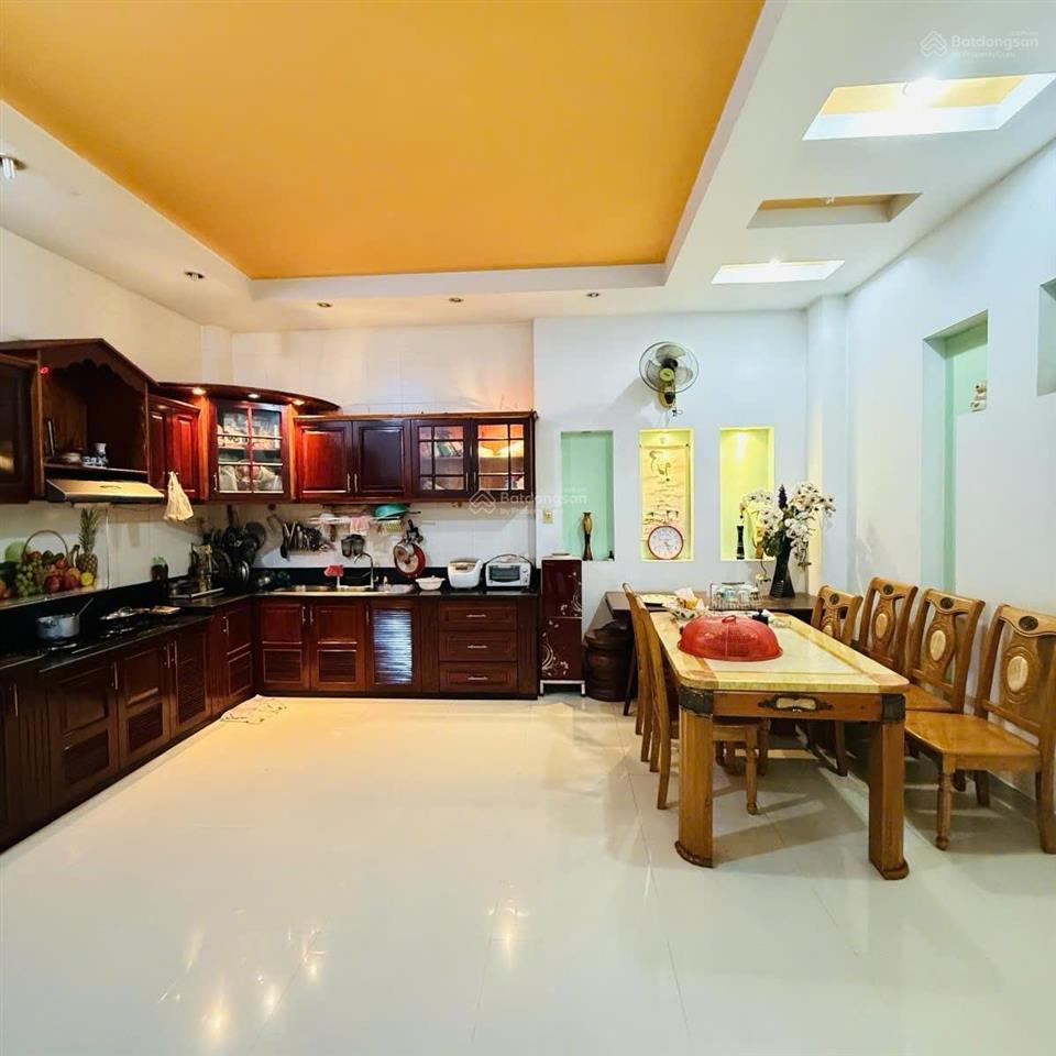 Gần lotte mart, bán nhà p11 gò vấp 95m², 5 tầng, 5pn, hẻm xe hơi 4.5m, 8t+