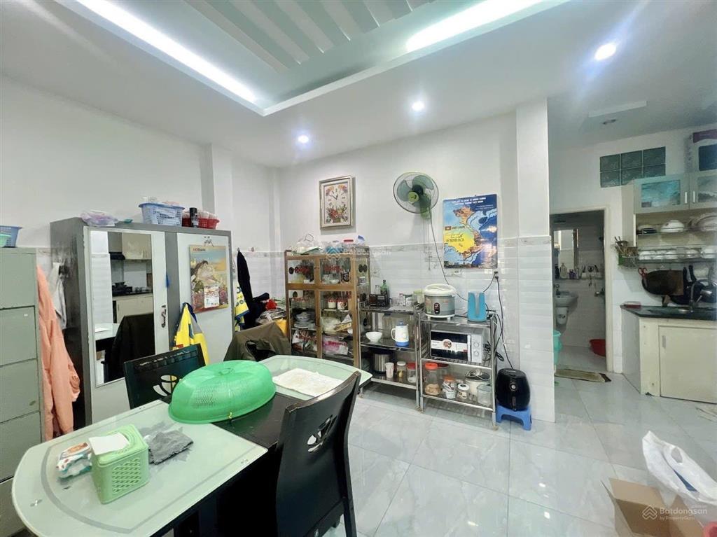 Nhanh mới kịp  gần cityland phan văn trị 74m 2 tầng 6 tỷ+  khu vực trung tâm hiếm nhà bán