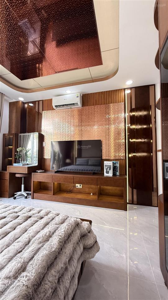 Có thang máy  ô tô thông 64m2  5 tầng p8 gò vấp  nhỉnh 9 tỷ (tl)