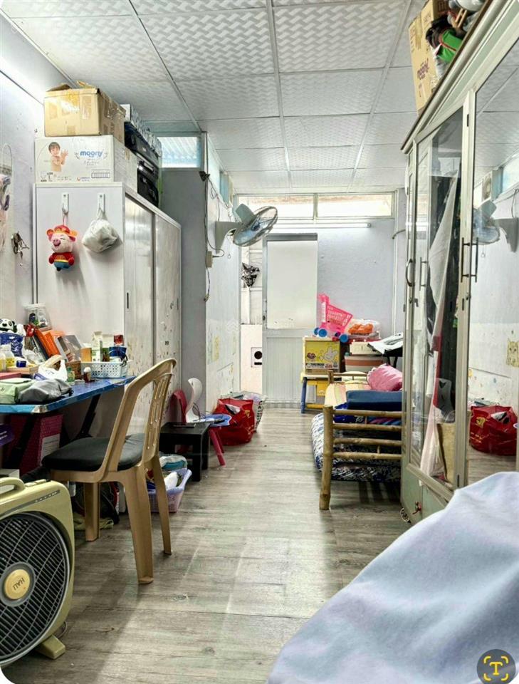 An đông  nguyễn văn đừng  2 tầng (4 * 10m) 3 pn  gần công viên  trường học