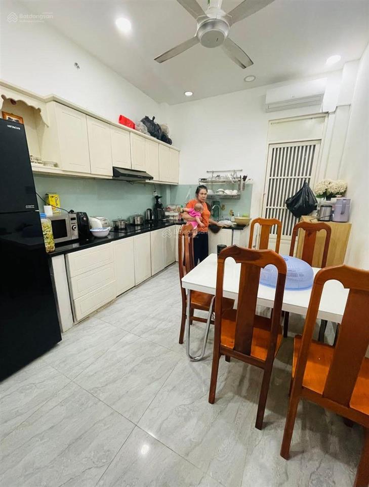 Quận 8  dương bá trạc  4 tầng  hẻm ô tô sổ nở hậu  nhỉnh 7 tỷ