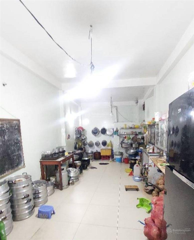 Chánh hưng  phạm thế hiển  âu dương lân  hẻm xe hơi  3 tầng