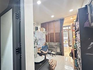 Quận 8  nguyễn thị tần  dạ nam  5 tầng btct  khu dân cư hiện hửu .