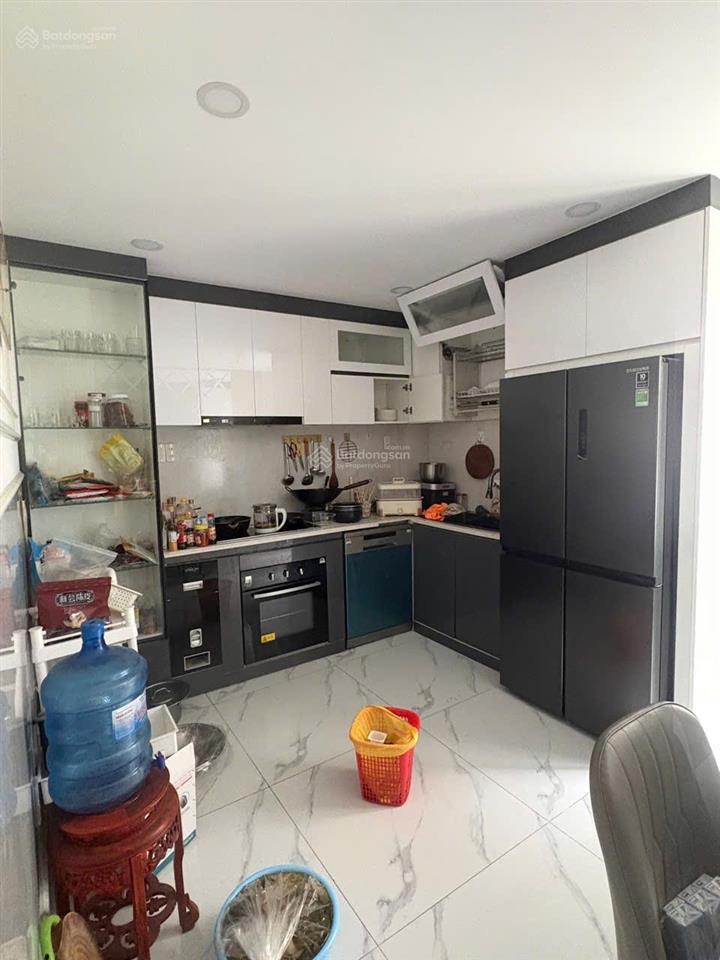 Cho thuê nhà mới nguyên căn liền kề khu himlam full nội thất, có tháng máy giá 35tr 0931 353 ***