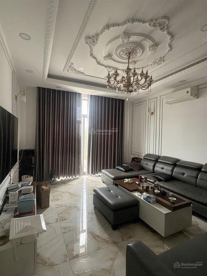 Cho thuê nhà mới nguyên căn liền kề khu himlam full nội thất, có tháng máy giá 35tr 0931 353 ***