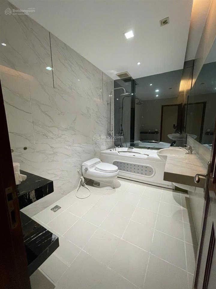 Cho thuê nhà nguyên căn p. tân hưng tk văn phòng + ở (nội thất cơ bản) giá 45tr  0931 353 ***