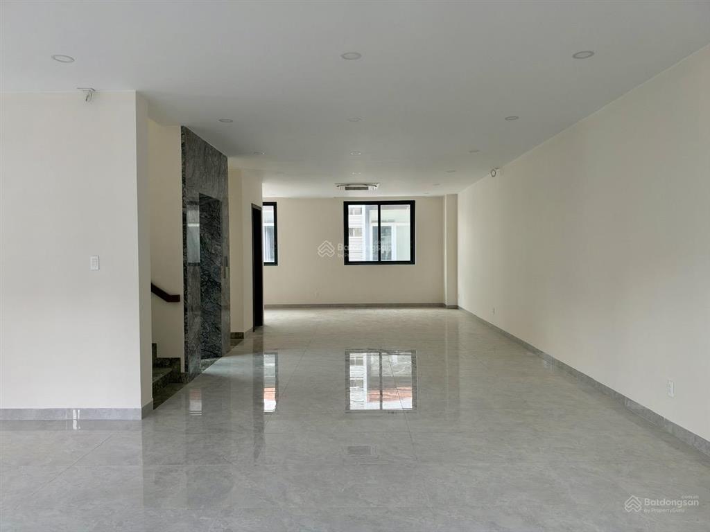Biệt thự himlam 10x20m2 mới xây, tkvp, có tm, điều hòa âm trần cho thuê 120tr (tl)  0931 353 ***