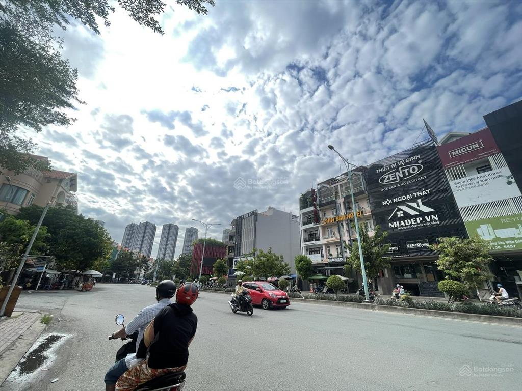 Cho thuê nhà mới xây nguyên căn p. tân hưng tkvp, 6 phòng lv  wc riêng giá 36tr  0931 353 ***