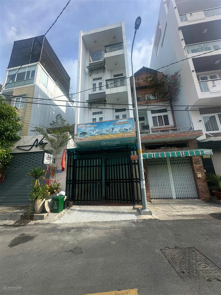 Nhà cho thuê nguyên căn 456/ cao thắng gần đường 3/2. dt 4,5 x 18m, 3 lầu  0938 668 *** thảo