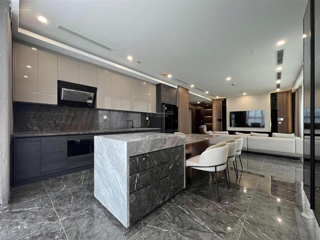 Cho thuê gấp cc 3pn, 3wc, 145m2 tại sunshine golden river, tây hồ, hà nội, 28 triệu vnd
