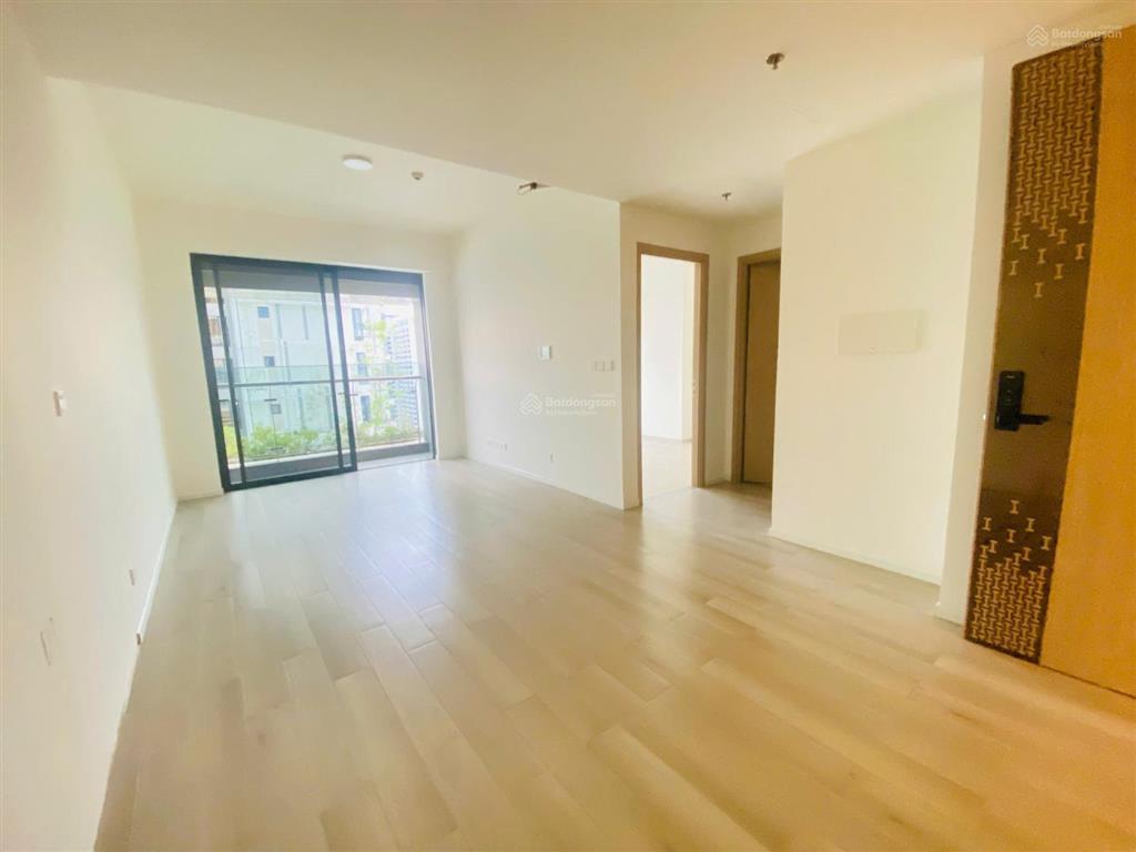 Cực hiếm có  view nội khu hồ bơi căn 2pn tòa e  lumiere boulevard hướng đông nam  5,32 tỷ all in