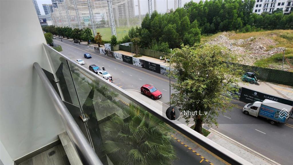 Tặng full nội thất  căn 3pn 2wc  đông nam cạnh vincom, chỉ 7,12 tỷ  masteri centre point  tòa d