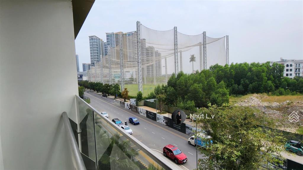 Tặng full nội thất  căn 3pn 2wc  đông nam cạnh vincom, chỉ 7,12 tỷ  masteri centre point  tòa d