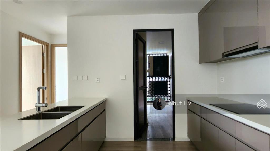 Tặng full nội thất  căn 3pn 2wc  đông nam cạnh vincom, chỉ 7,12 tỷ  masteri centre point  tòa d