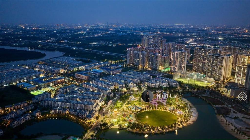 Tặng full nội thất  căn 3pn 2wc  đông nam cạnh vincom, chỉ 7,12 tỷ  masteri centre point  tòa d