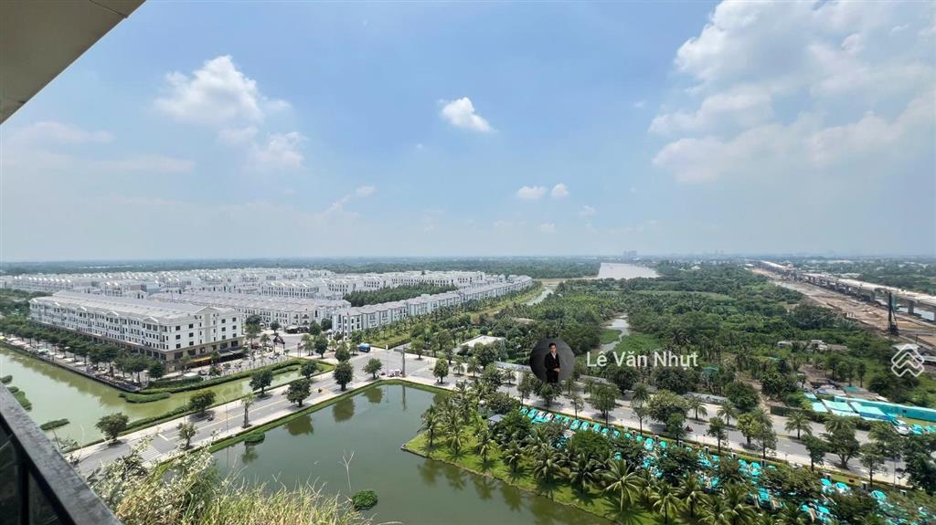 Còn 1 căn tháp e  căn 3pn tầng trung  lumiere boulevard, chỉ 6.01 tỷ bao hết  nhà mới landmark