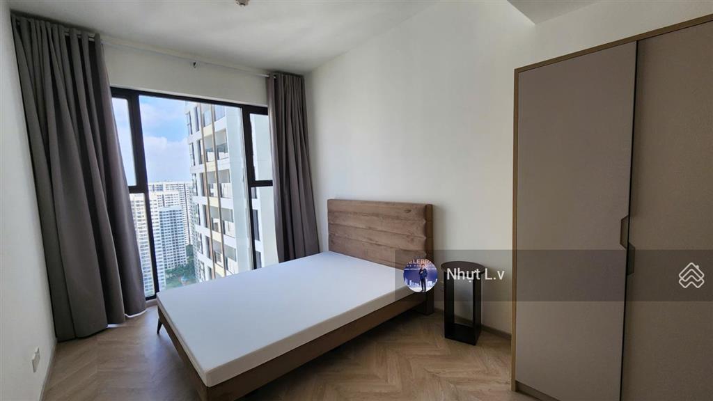 Bán nhanh 3pn  mcp full nội thất  đông nam  cạnh vincom tháp d chỉ 7,02 tỷ có nội thất, all in