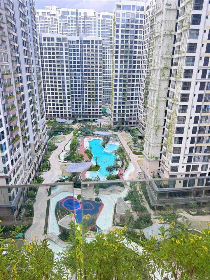 Bán nhanh tháp daisy  căn 2pn 1wc  loại 1pn + chỉ 3,65 tỷ  tại lumiere boulevard tầng trung