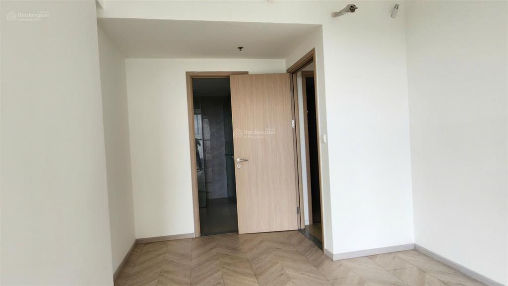Căn 2pn tháp d  view hồ bơi  chỉ 4,25 tỷ all in  tầng trung lumiere boulevard nhận nhà ở ngay