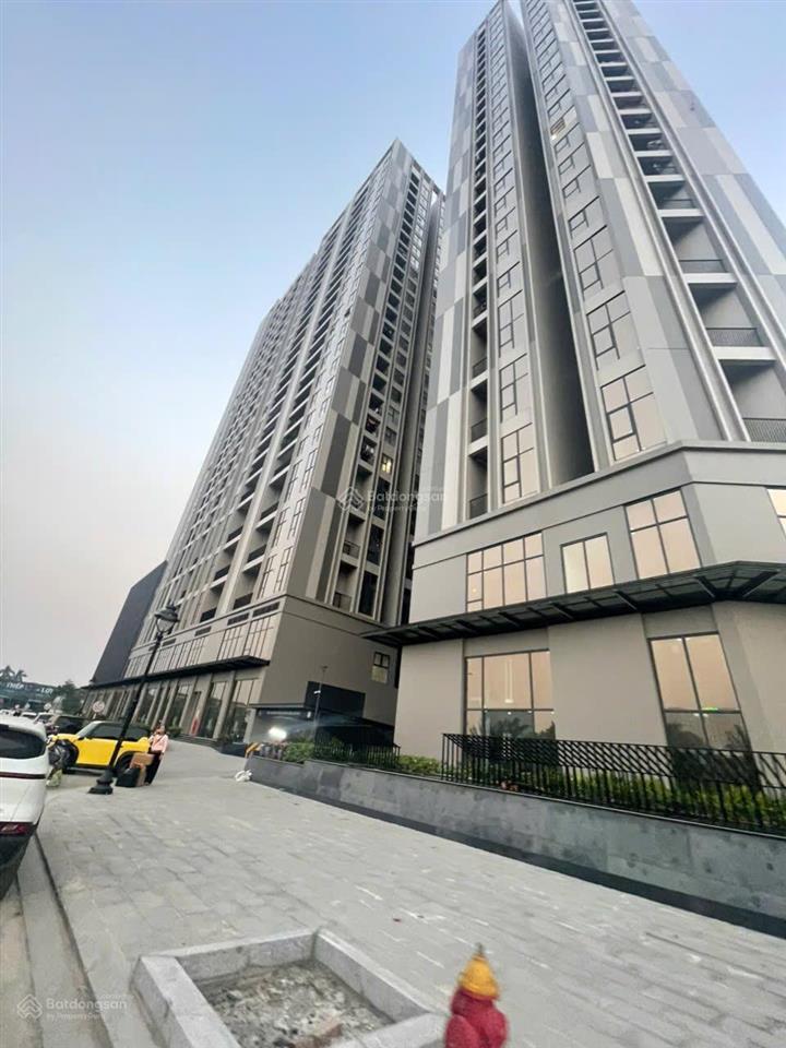 Chính chủ cần bán căn chung cư 3 phòng ngủ đẹp tại dự án chung cư the wisteria đường 32 hà nội