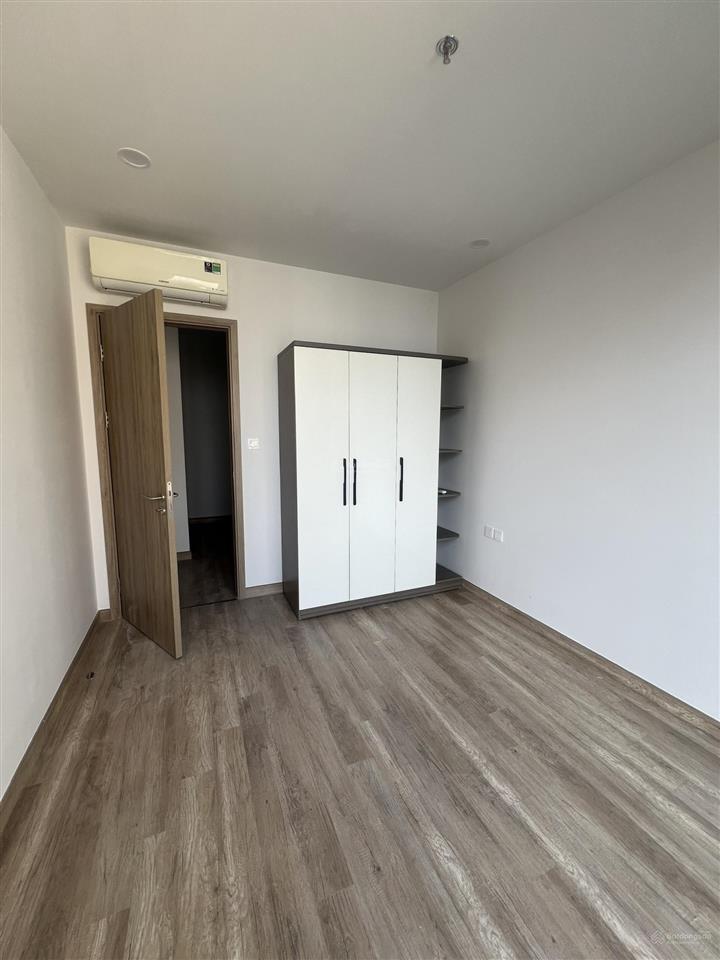 Chính chủ cần bán căn chung cư 3 phòng ngủ đẹp tại dự án chung cư the wisteria đường 32 hà nội