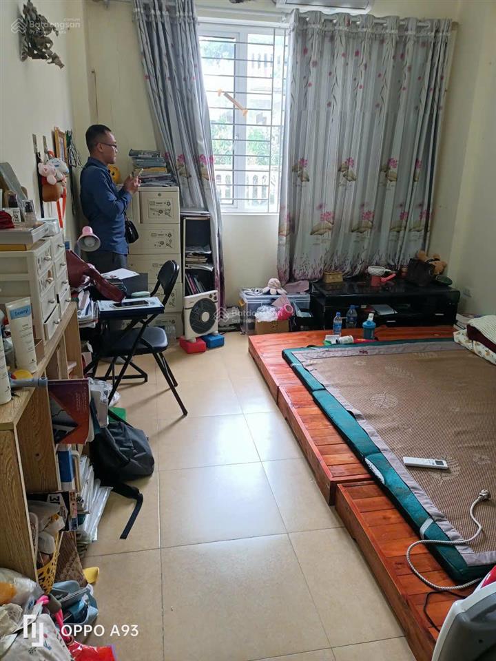 Chính chủ bán nhà ngõ 236 lê trọng tấn vị trí đẹp, khu dân trí cao, an ninh tốt