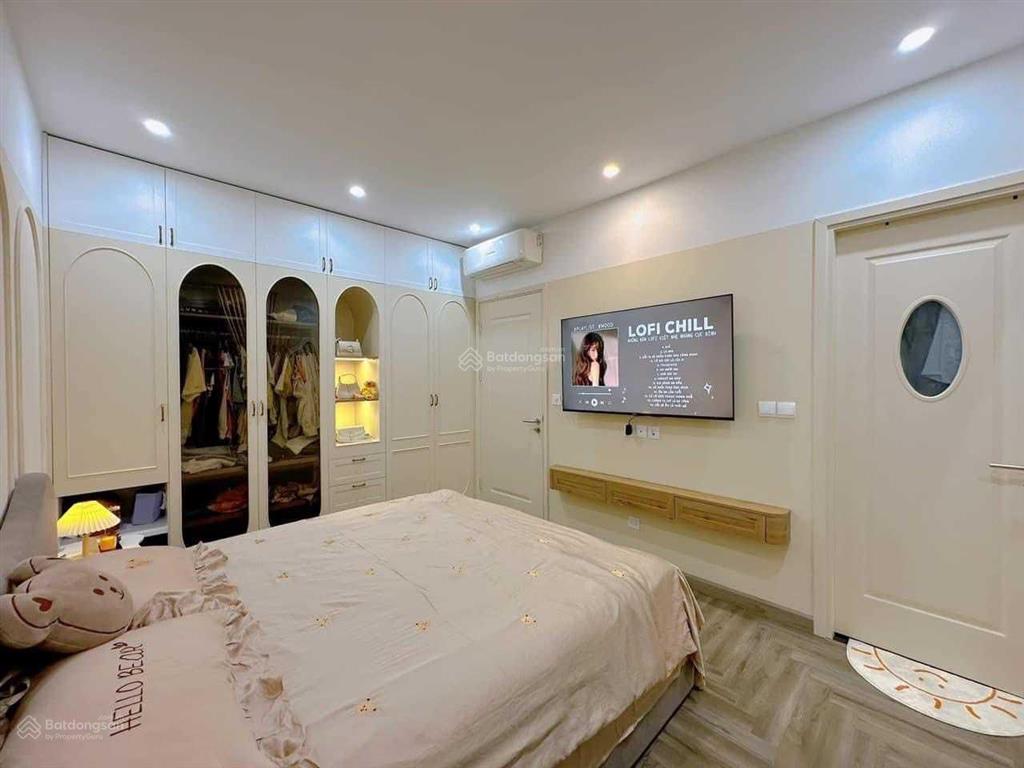 E nguyệt sẵn quỹ căn cho thuê tại vinhomes ocean park rất đẹp cam kết giá tốt tt hđ 1 năm