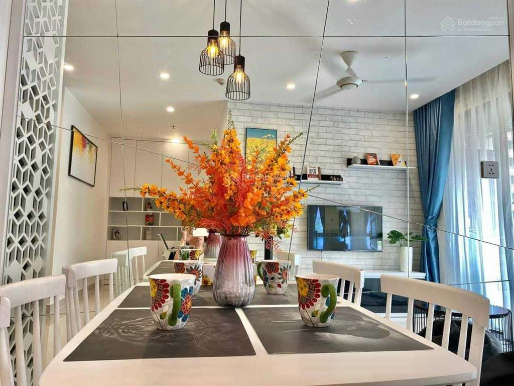 E nguyệt sẵn quỹ căn cho thuê tại vinhomes ocean park rất đẹp cam kết giá tốt tt hđ 1 năm