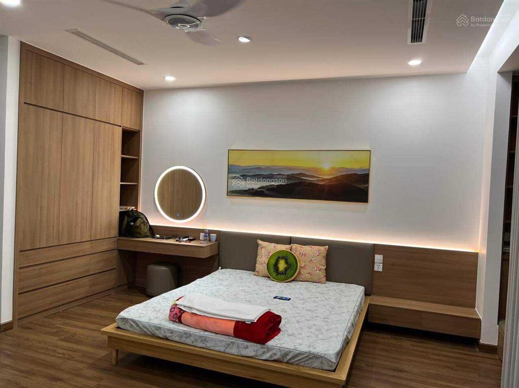 Cho thuê biệt thự, liền kề vinhomes ocean park 2 chỉ 5 tr  50 tr/tháng sẵn chỗ để oto