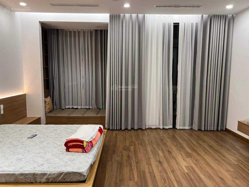Cho thuê biệt thự, liền kề vinhomes ocean park 2 chỉ 5 tr  50 tr/tháng sẵn chỗ để oto