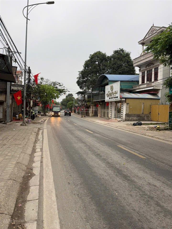 Chính chủ cần ra hàng 101m2 mặt đường 35 phố nỷ  trung giã, kinh doanh ngày đêm quá đẹp