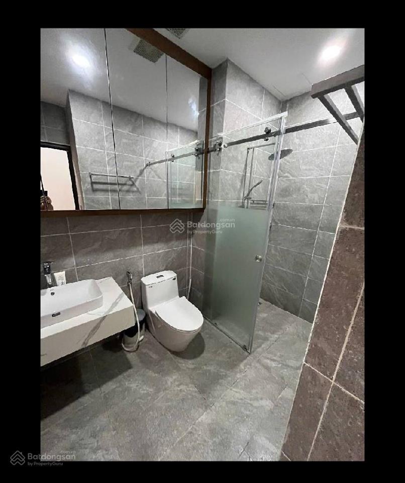 Bán nhà q3 nguyễn thiện thuật, 4 tầng, 38m2, hẻm xe hơi, sổ vuông đẹp, giá nhỉnh 8 tỷ