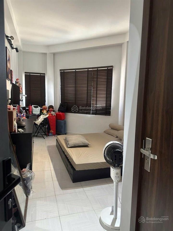Nhanh mới còn ạ. bán nhà siêu phẩm cmt8  5 tầng  4 pn  dt  3,3m x 7.5m  chỉ hơn 3 tỷ