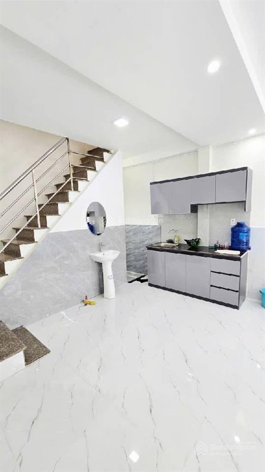 Bán nhà 3 tầng mới tinh bình tân  hẻm xe hơi sát mặt tiền  4x9m chuẩn đẹp chỉ hơn 3 tỷ xíu