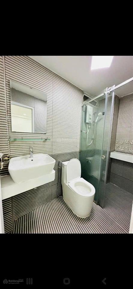 Siêu phẩm giữa lòng sài thành] bán nhà 4 tầng phố phạm văn hai, tân bình  chỉ 1 căn ra mặt tiền!