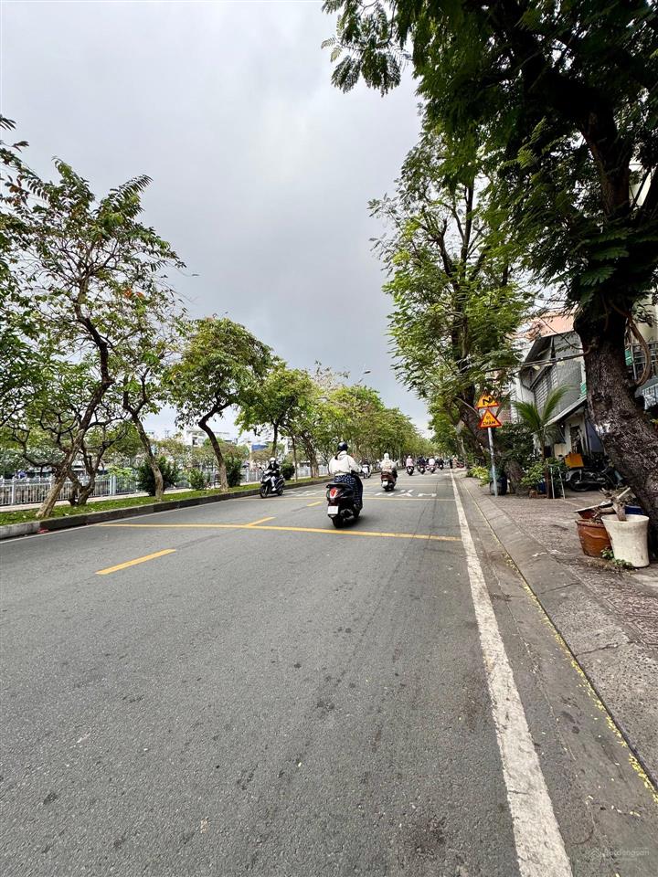 Giá hủy diệt  nhà q1 mặt tiền hoàng sa sẵn dòng tiền 22tr/tháng chỉ nhỉnh 10 tỷ