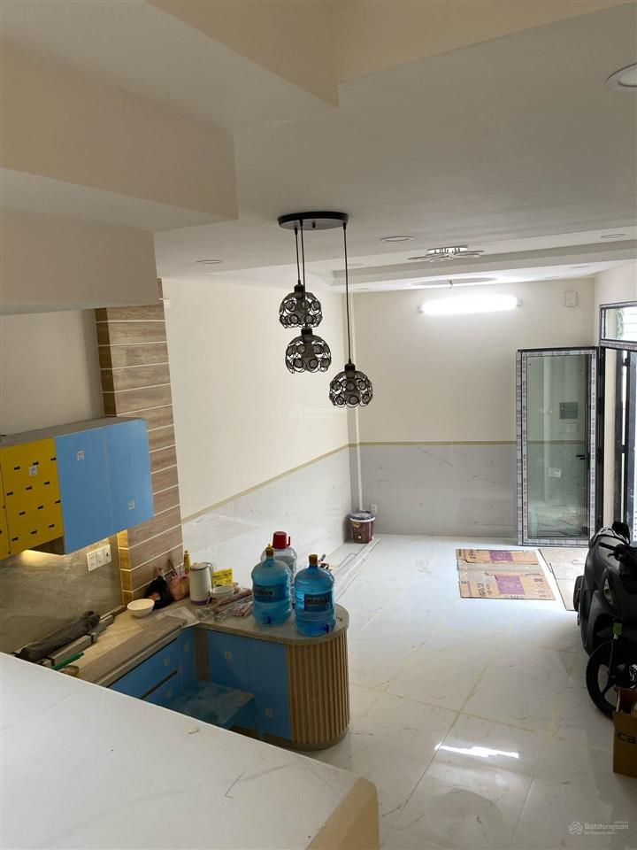 Bán nhanh trong tuần! giá tốt nhỉnh 5 tỷ35m lạc long quân