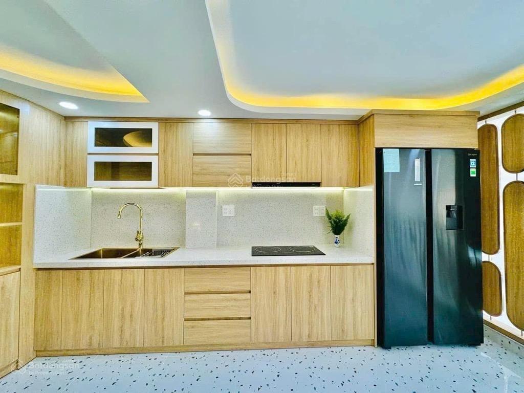 Siêu phẩm nhà phố 5 tầng, sổ nở hậu, ô tô ngủ trong nhà chỉ nhỉnh 7 tỷ 47m2