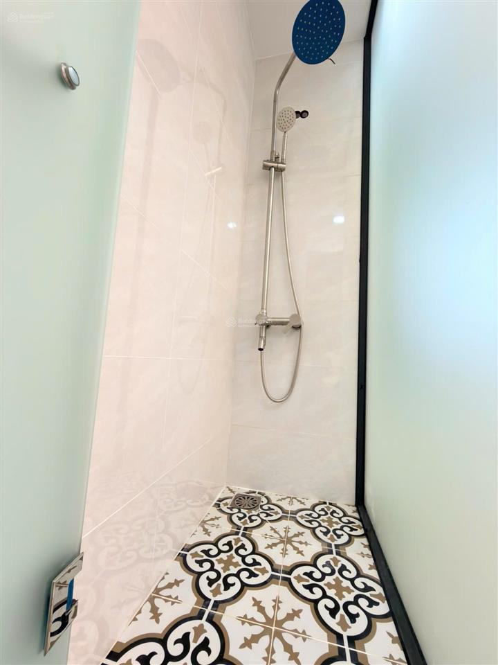 Nhanh mới còn 1 tỷ 6 nhà đẹp 3 tầng tân phú 11m2