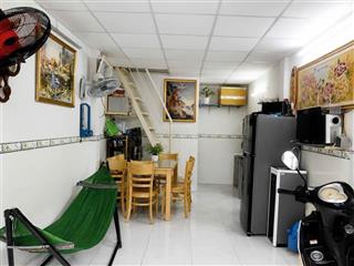 Chỉ 1,95 tỷ nhà 2 tầng, hẻm 6m xe hơi tránh nhau!
