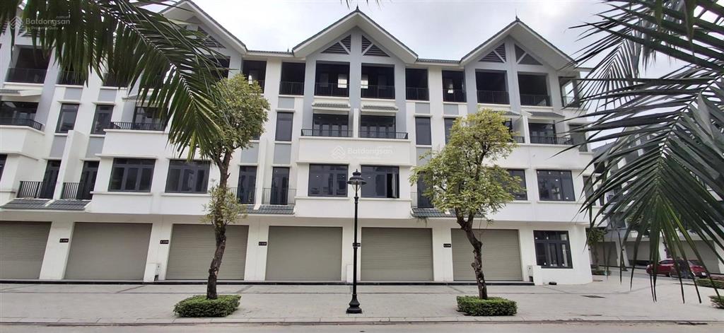 Chỉ 16,x tỷ cho căn liền kề đường 30m  kđt hinode royal park