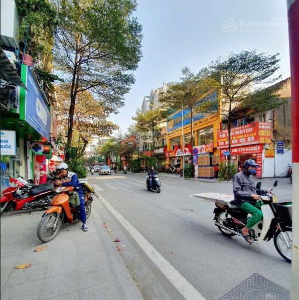 Cho thuê cửa hàng phố khâm thiên, đống đa 50m2 mặt tiền 4.2m kinh doanh sầm uất