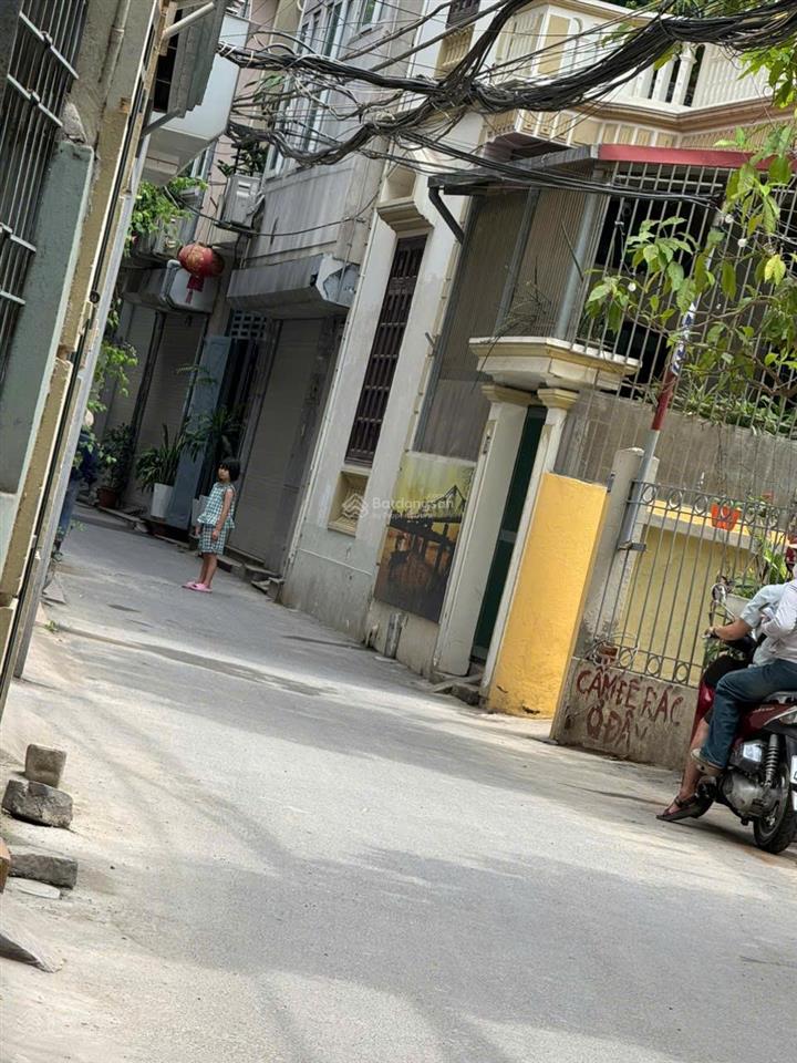 Nguyễn văn cừ hồng tiến, ngõ oto, sdcc, 33m x4 tầng, nhỉnh 7 tỷ không qh.
