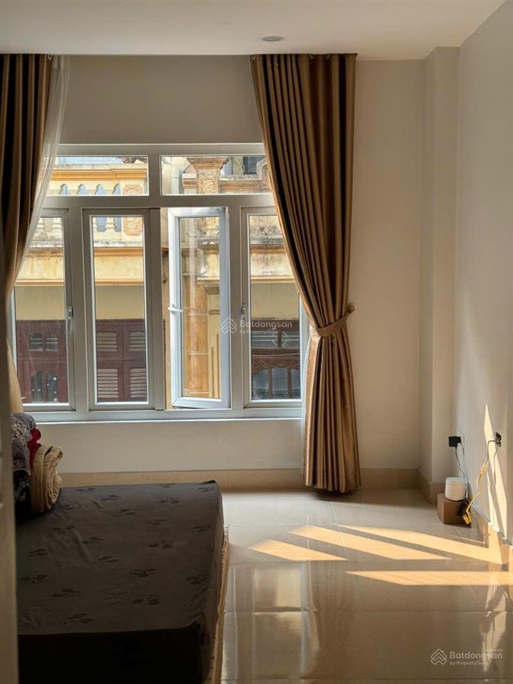 Nguyễn văn cừ hồng tiến, ngõ oto, sdcc, 33m x4 tầng, nhỉnh 7 tỷ không qh.