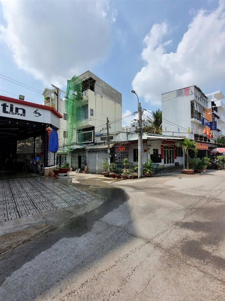 Nhà mặt tiền 4 tầng ngay kênh tham lương p14 gò vấp