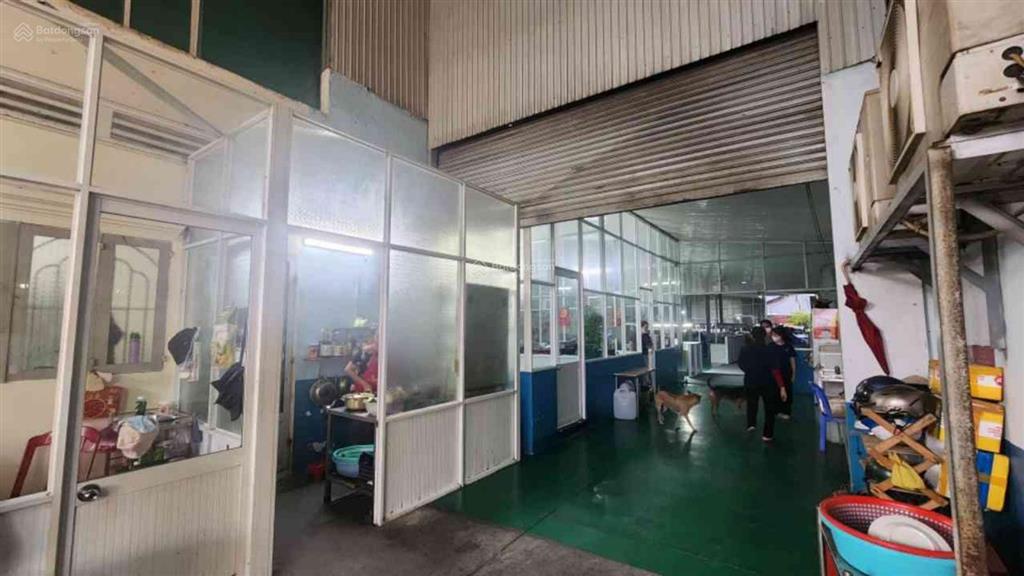 Chủ đang làm kho cần tiền bán gấp lê văn khương, q12