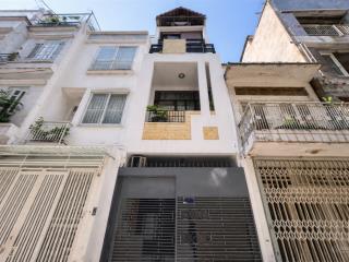 Nhà nguyễn đình chiểu bàn cờ quận 3 hẻm xe hơi 4 tầng btct