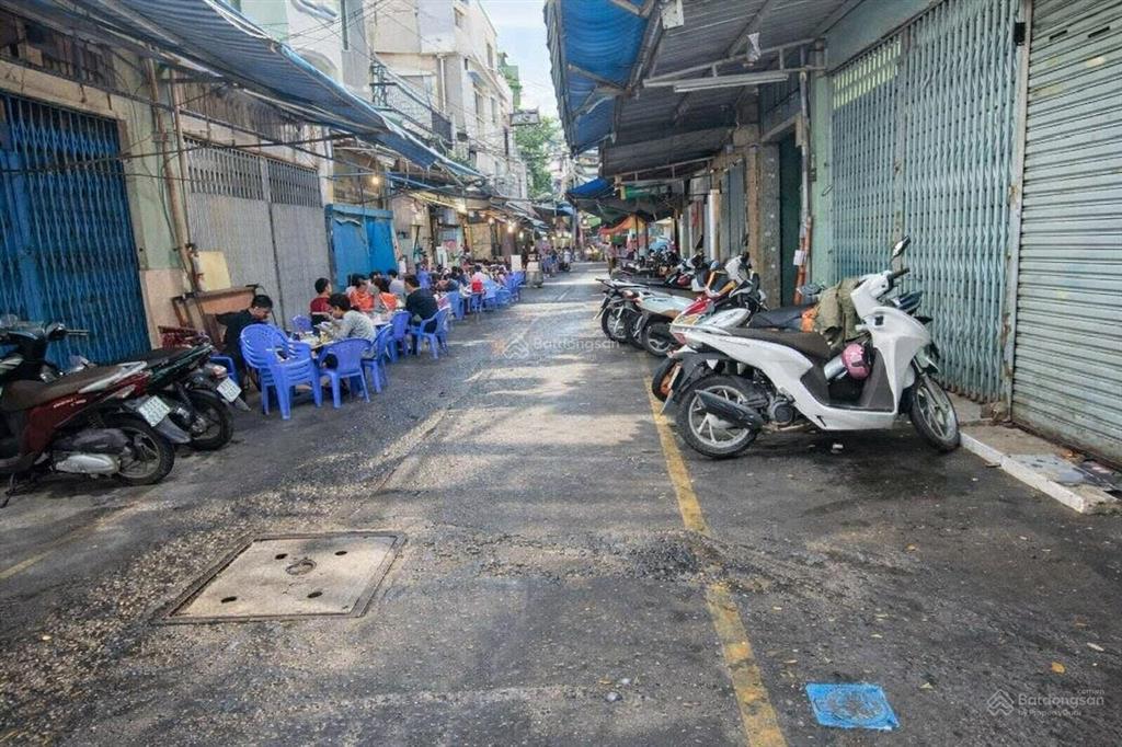 Khu trung tâm nguyễn thiện thuật quận 3  4 tầng btct diện tích 39.2m2 (4.08m x 10m, nở hậu)