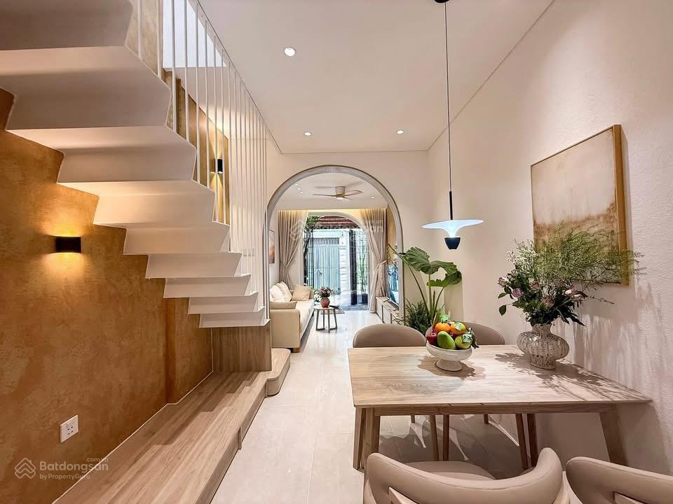 Bán nhà xô viết nghệ tĩnh, bình thạnh 60m2 hẻm xe hơi 5m nhà đẹp ở ngay bước vào là muốn ở