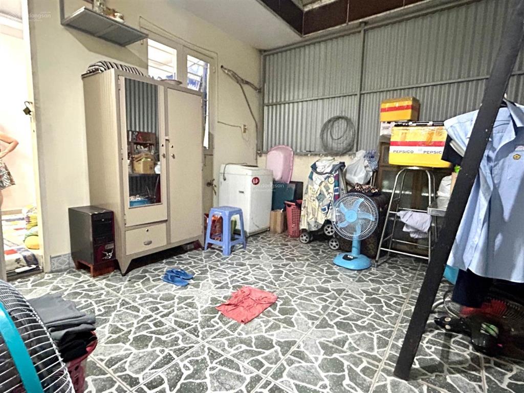 Hẻm xe hơi  phan đăng lưu phú nhuận  dt 41m2 4 tầng btct